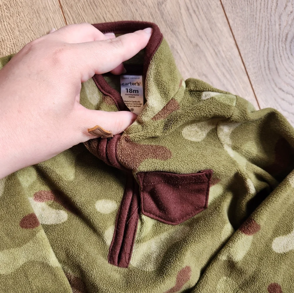 18m Carter's Fleece camo Romper